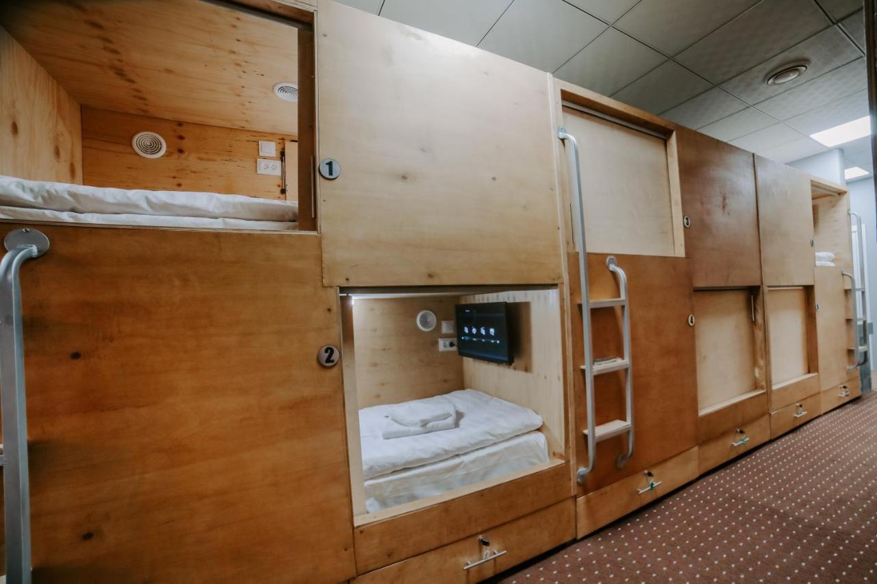 Capsule Hotel Osz Zewnętrze zdjęcie